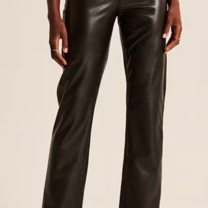 Abercrombie 90s Straight Leg pants in Black